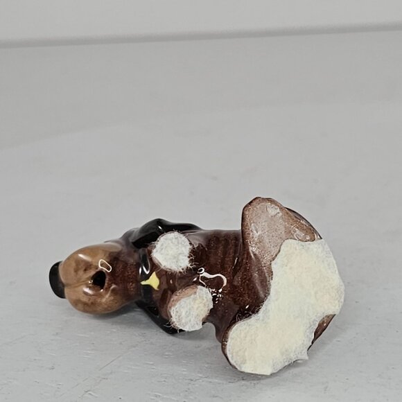 Hagen Renaker DIsney Trusty Lady And The Tramp Bloodhound Figurine *Repaired - Picture 5 of 9